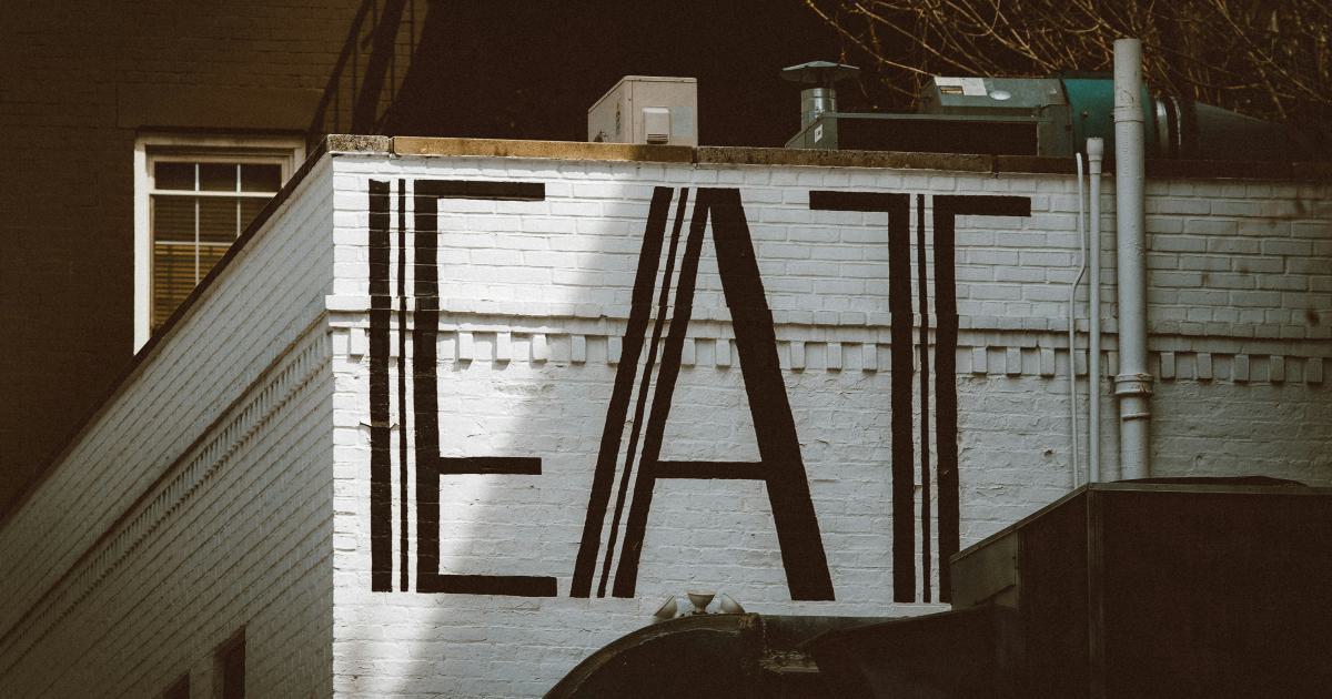 Local Online Marketing or Traditional Advertising for Restaurants? Maximizing Exposure
