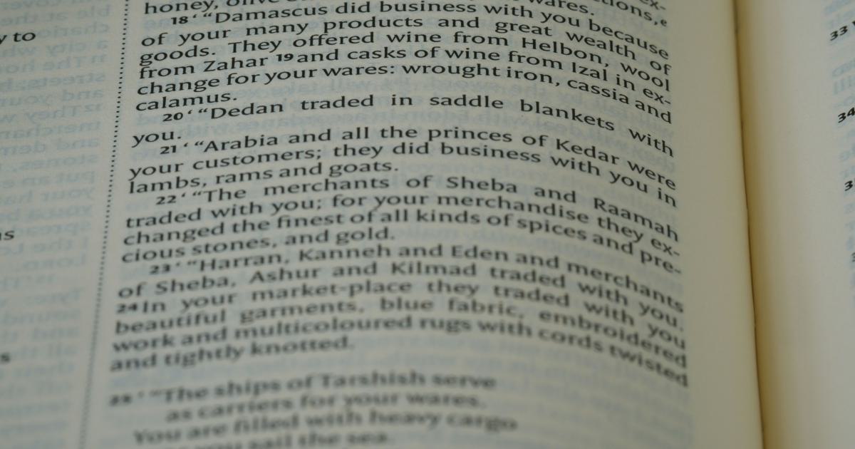 10 Insider Tips for Researching Low-Competition Long-tail Keywords
