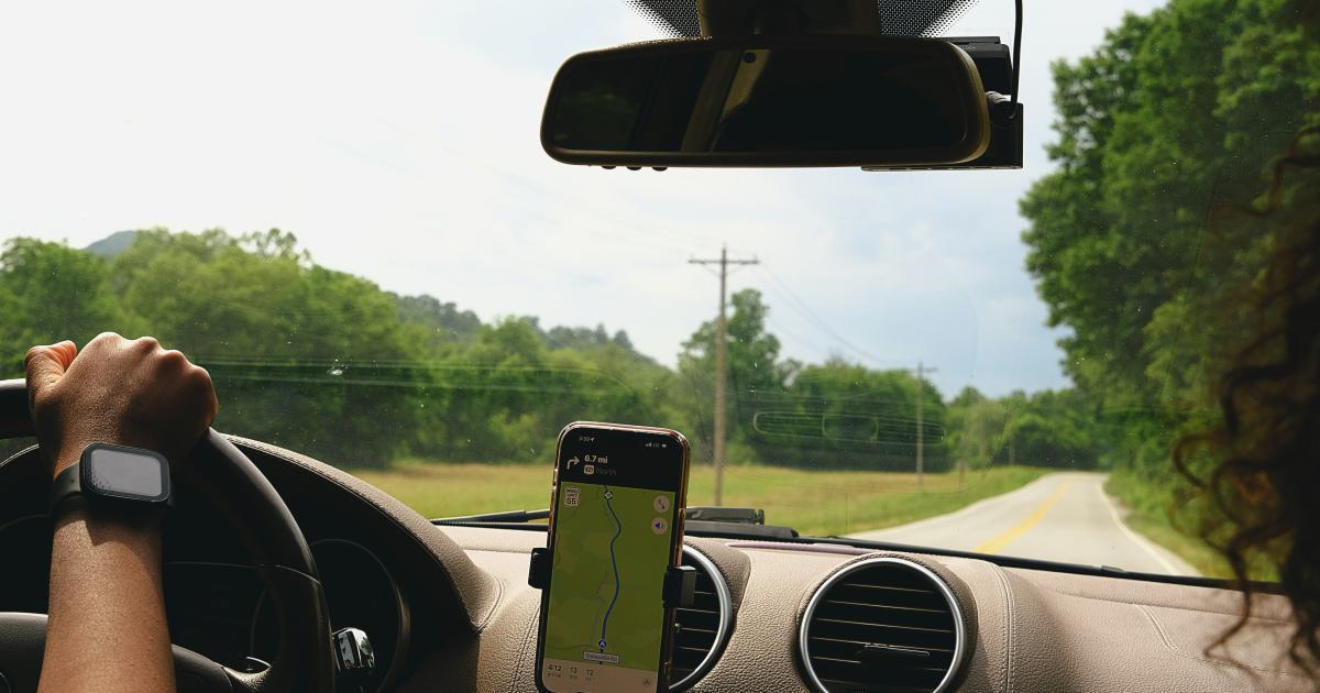 Contextual Mobile Navigation Menu