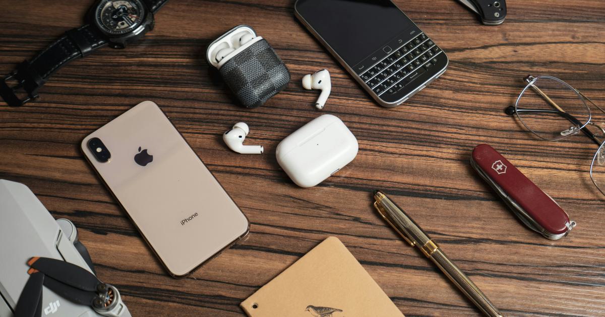 Smartphone, Tablet, and Wearable Devices