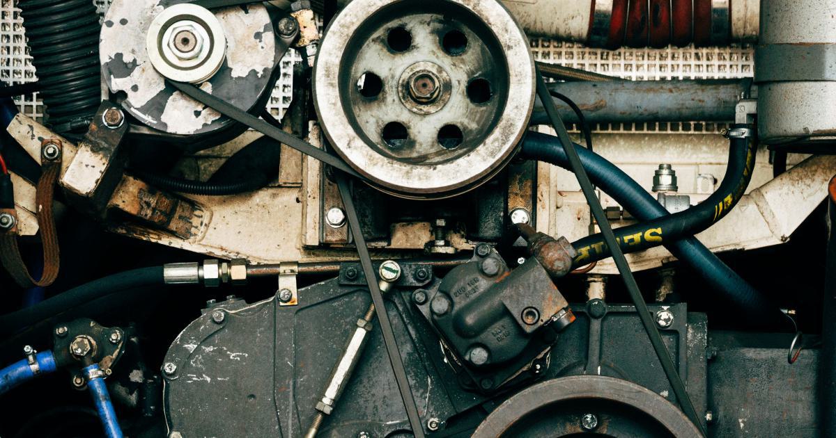 Gears Turning