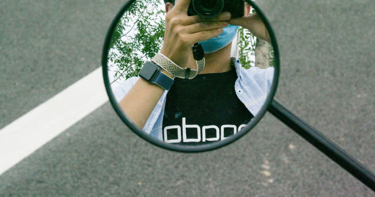 Magnifying Glass Searching