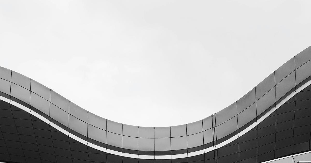 Siloing Content vs Flat Architecture: The Better Approach?