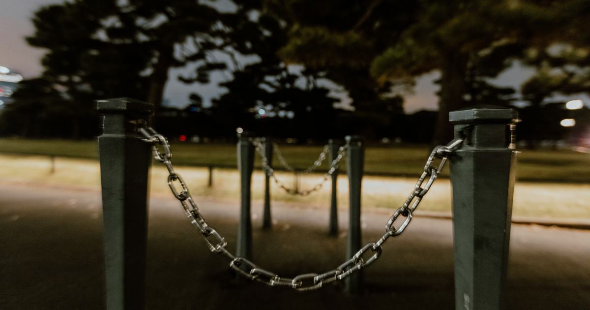 Broken Link Example