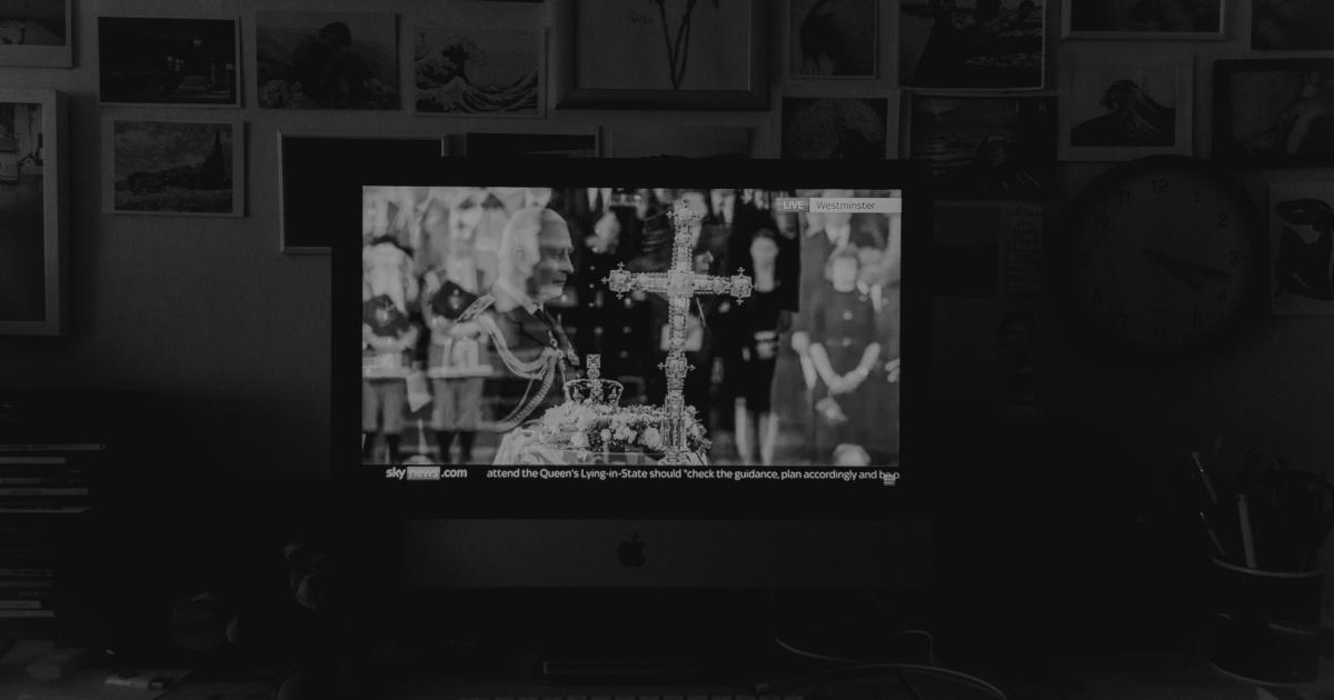 Live-Streamed Blog Content