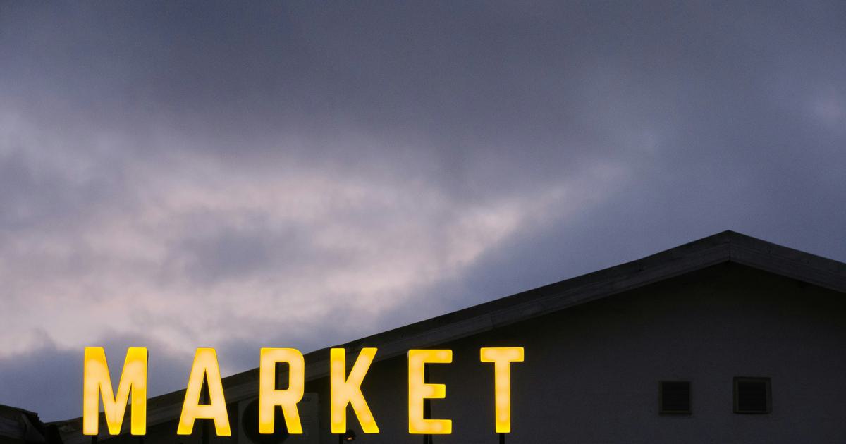 How to Quickly Build Customer Loyalty Through Local Influencer Marketing