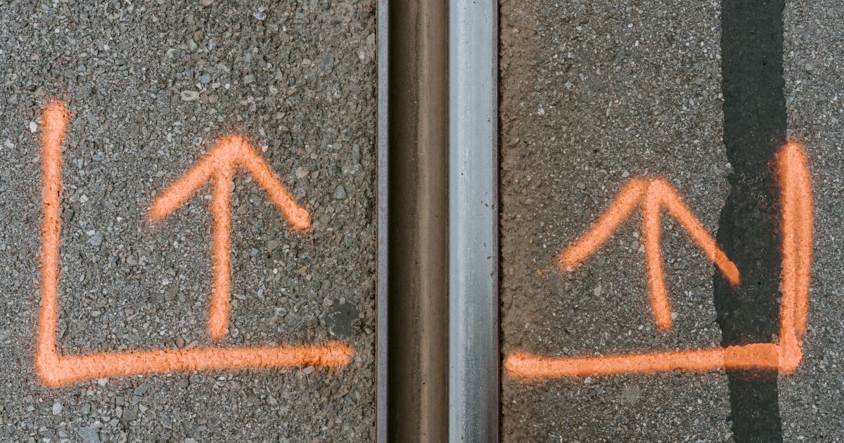 Client-Side vs. Server-Side A/B Testing Decision Factors