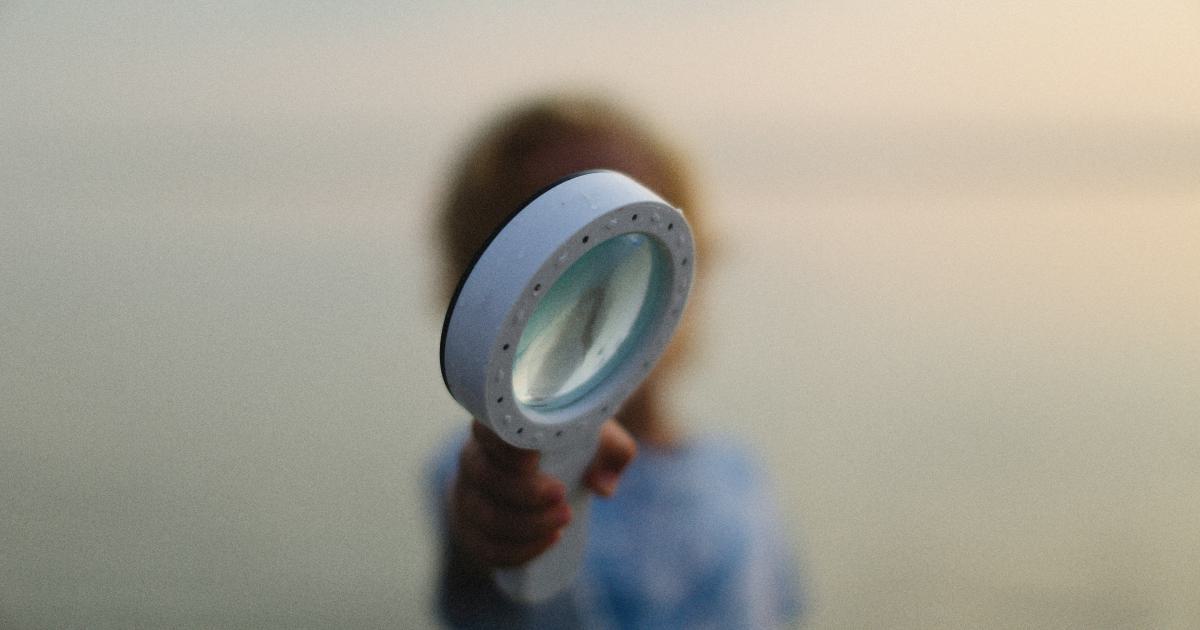 Magnifying Glass Searching for Relevant Content