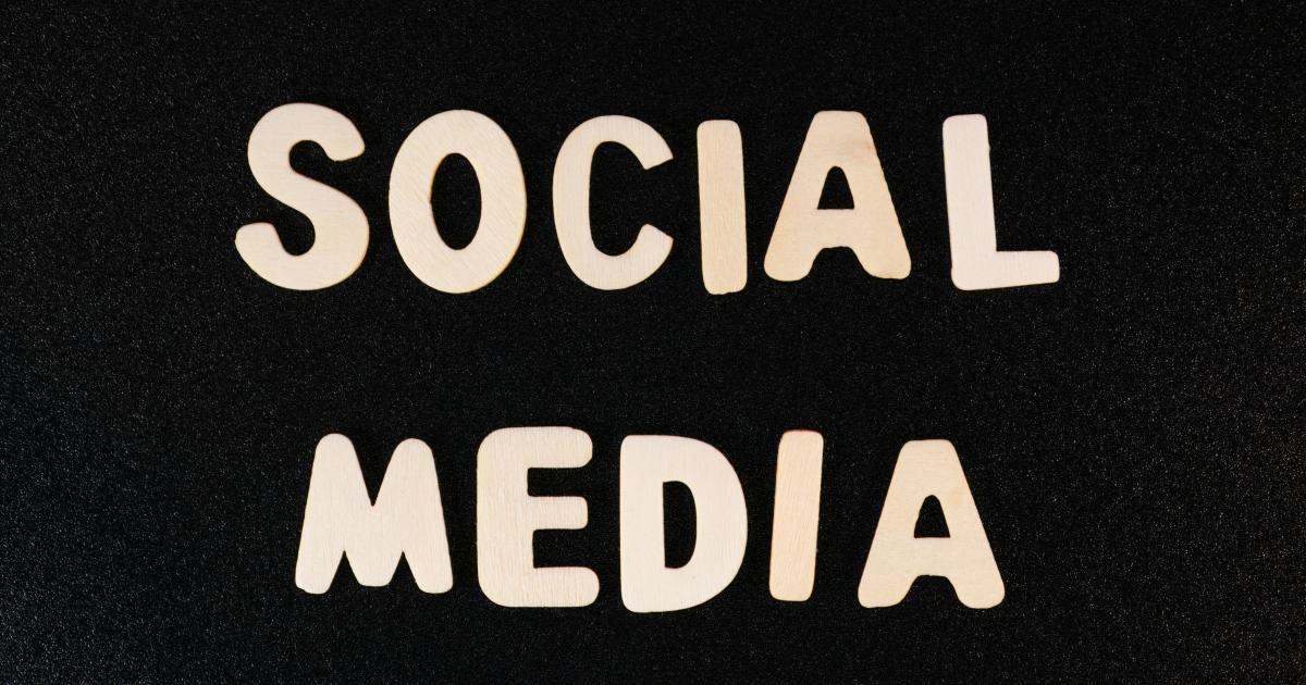 Competitor Social Media Analysis: Facebook vs. Twitter for Internet Marketers?