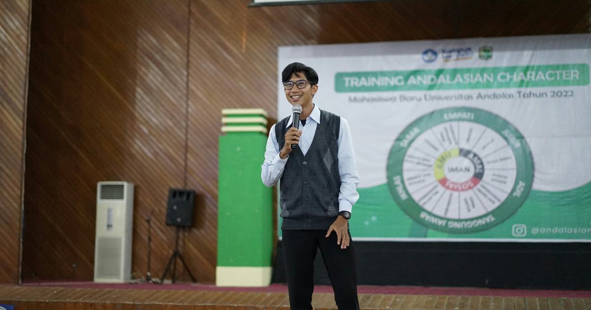 Expert Delivering Presentation