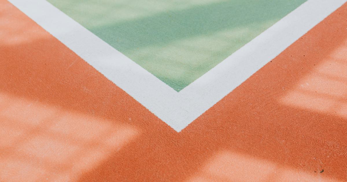 Leveraging Competitor Link Analysis for Link Building