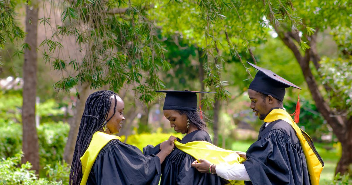 Alumni and Student Scholarship Engagement