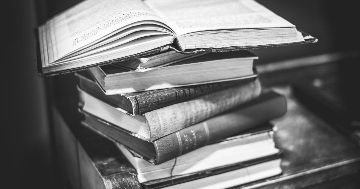 Book Structured Data Metrics Dashboard