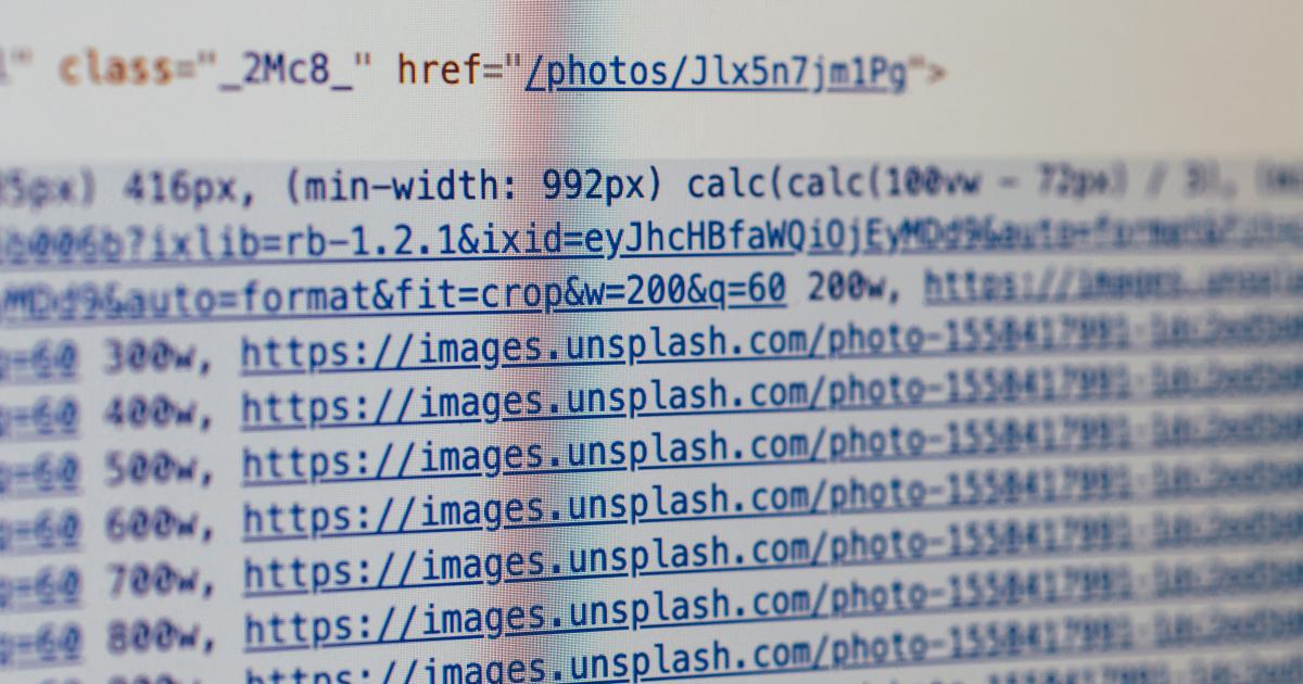 Taming the Beast: Crawling JavaScript-Heavy Websites