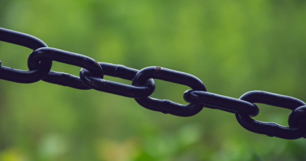 Data Usage Impact of Redirect Chains