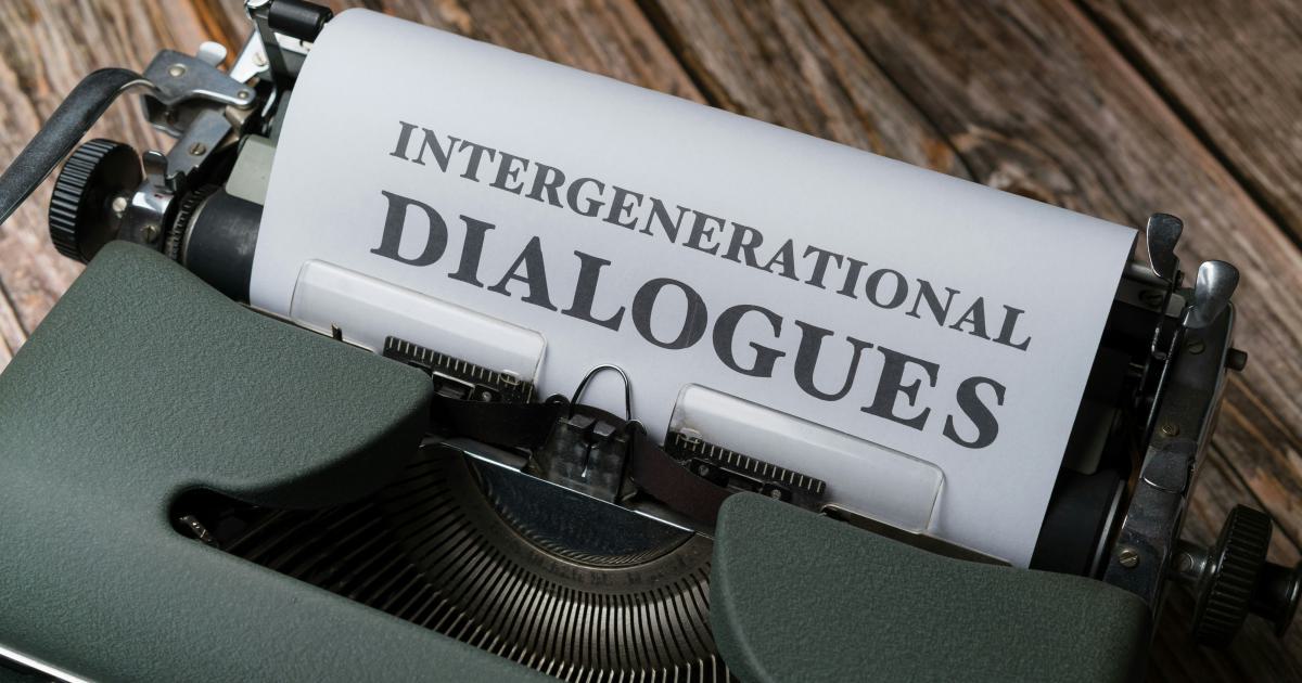 Topical Relevance with Contextual Links