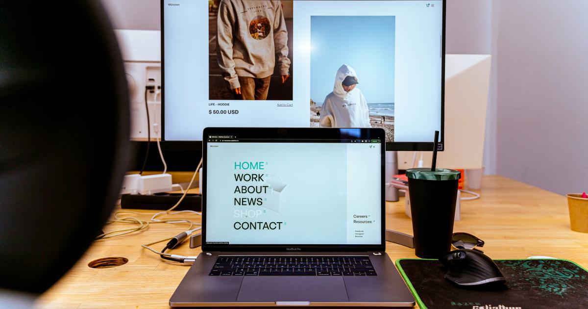 E-commerce Website