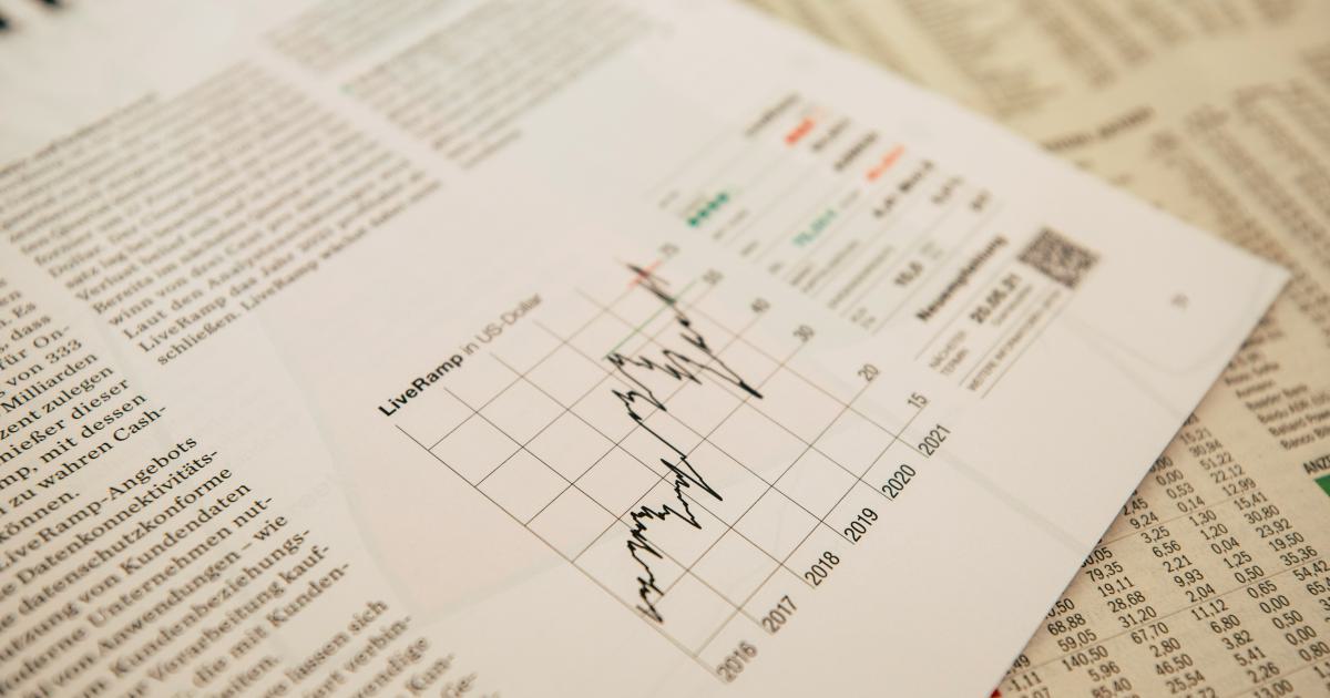 Accessing the Cohort Analysis Report in Google Analytics