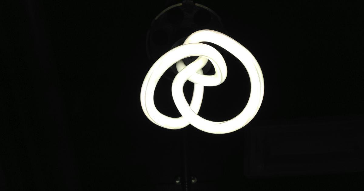 Reddit Logo