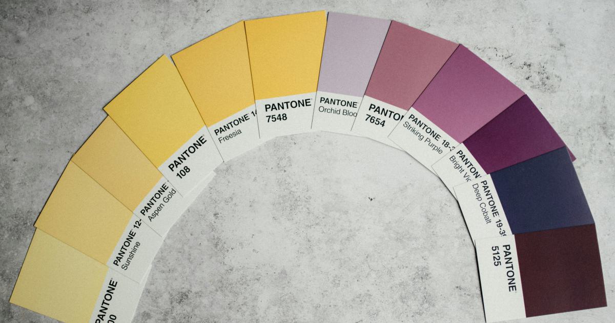 How Color Psychology Impacts Data Visualization Engagement?